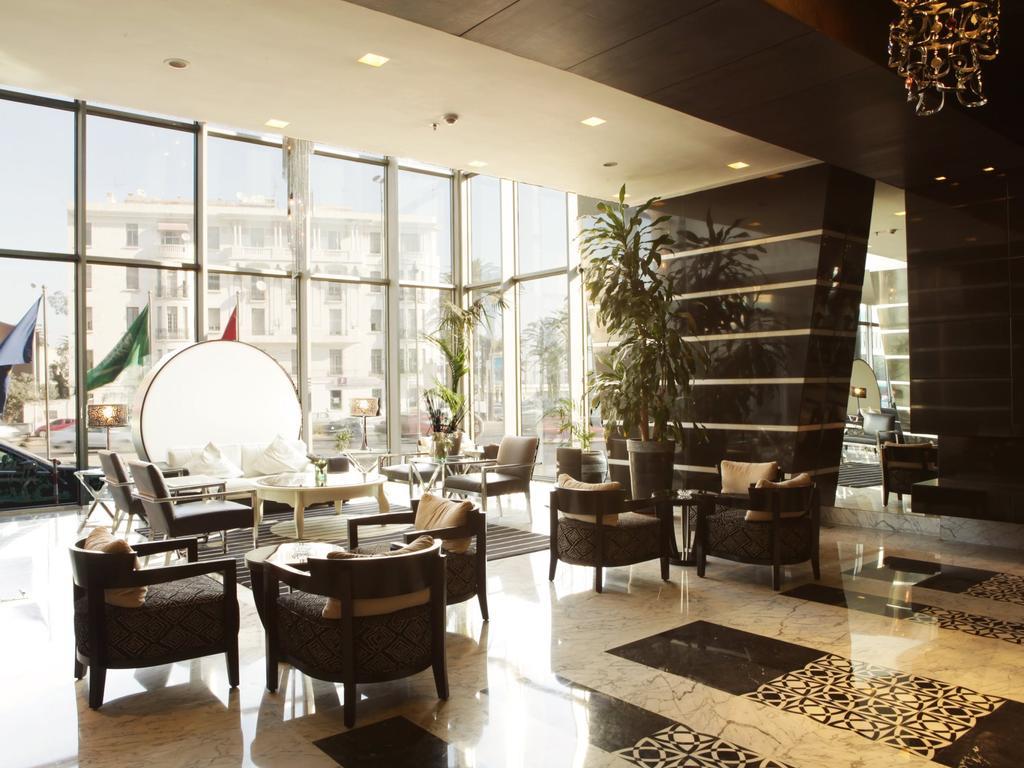 Hotel Farah Καζαμπλάνκα Εξωτερικό φωτογραφία The lobby of the hotel